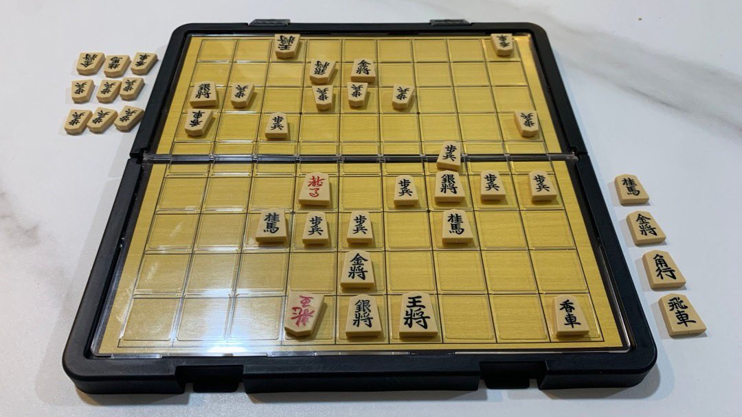 ES7123331851080's tweet photo. 綺麗に決まった✨

#将棋好きと繋がりたい
#面白い将棋の打ち方
#将棋
#将棋沼
#対面対局好き
#shougi https://t.co/T7Fu4XbGcv
