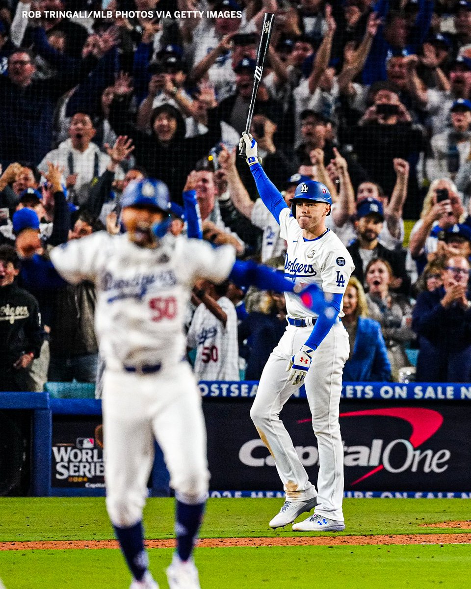 SportsCenter's tweet image. Freddie Freeman 🥶 #WorldSeries