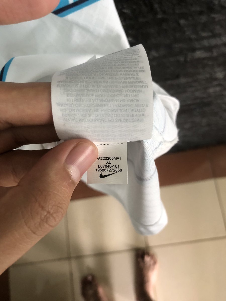 BluesboundsSw6's tweet photo. Bismillah
Chelsii away 22/23 drifit-adv (player vers)
Shirt : Original by N1K3
Condition : BNWT (ada minus kotor)
Size : XL (P78xL59)
Player : Aubameyang Original
Price : 1.349K
@Jerseyforum #jersey4sale https://t.co/7KqOEGz1ic