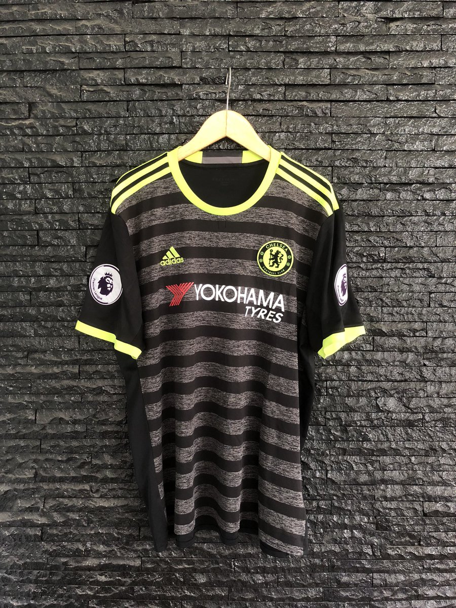 BluesboundsSw6's tweet photo. Bismillah
Chelsii Third 16/17 (juara epl)
Shirt : Original by AD1D45
Condition : Excellent (ad minus bekas pulls 2, tag sz &amp; climacool faded)
Size : XL (P77xL59)
Player : Diego Costa Remake
Patch &amp; sponsor all remake
Price : 400k
@Jerseyforum #jersey4sale https://t.co/RNRFpBIfm8