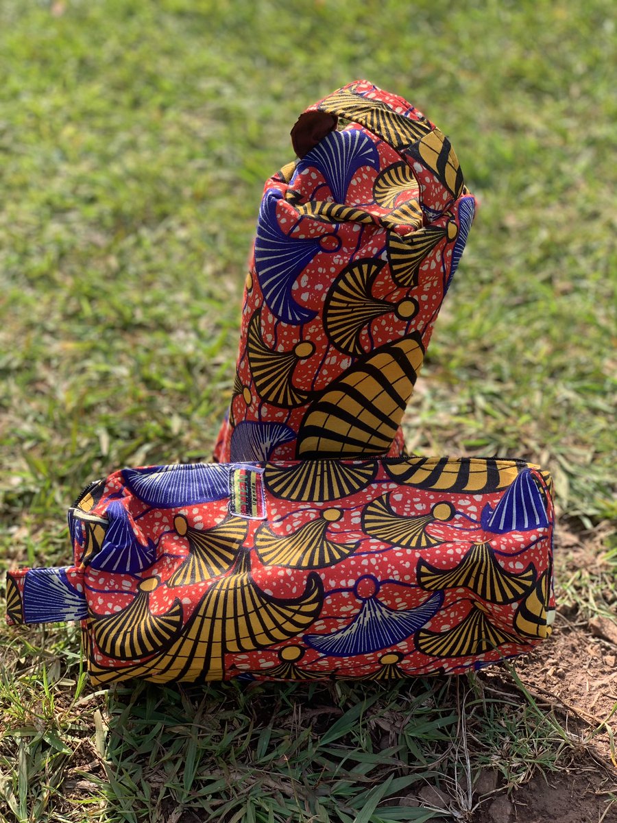 YienUg's tweet photo. We are tackling plastic waste problem by turning polythene bags locally known as ‘’KAVEERA’’ into fashionable sustainable 🎒 shopping bags 🛍️ toiletry bags etc. These handmade products are sold to potential customers. 
For orders; call 📞 or WhatsApp us on ￼0783 150943 https://t.co/fEmJ2Ca2wc