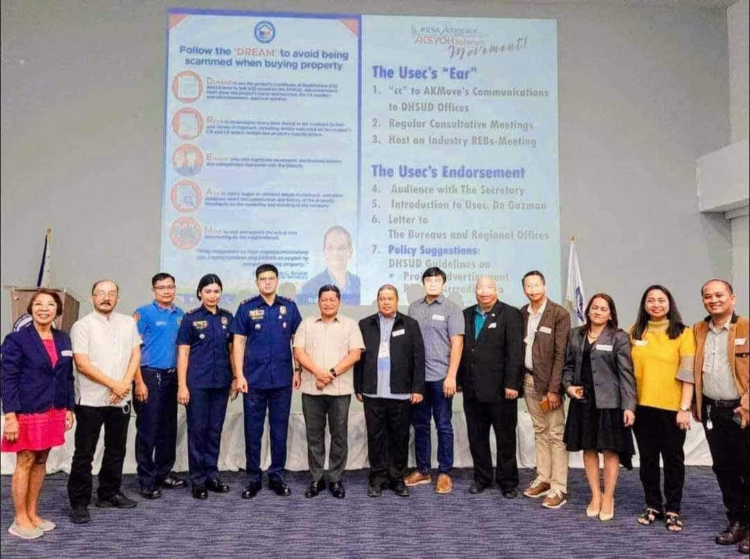 condohomes's tweet photo. AKMove Advocates delivered the unprecedented Report on ACTUAL ACTIONS taken on the 15-yo REkolorum Problem of the real estate industry last October 8, 2024 through USEC. Randy Escolango of DHSUD, the first of its kind addressed to the National Government behind RA 9646 and PD 957 https://t.co/6ipCtEk2me