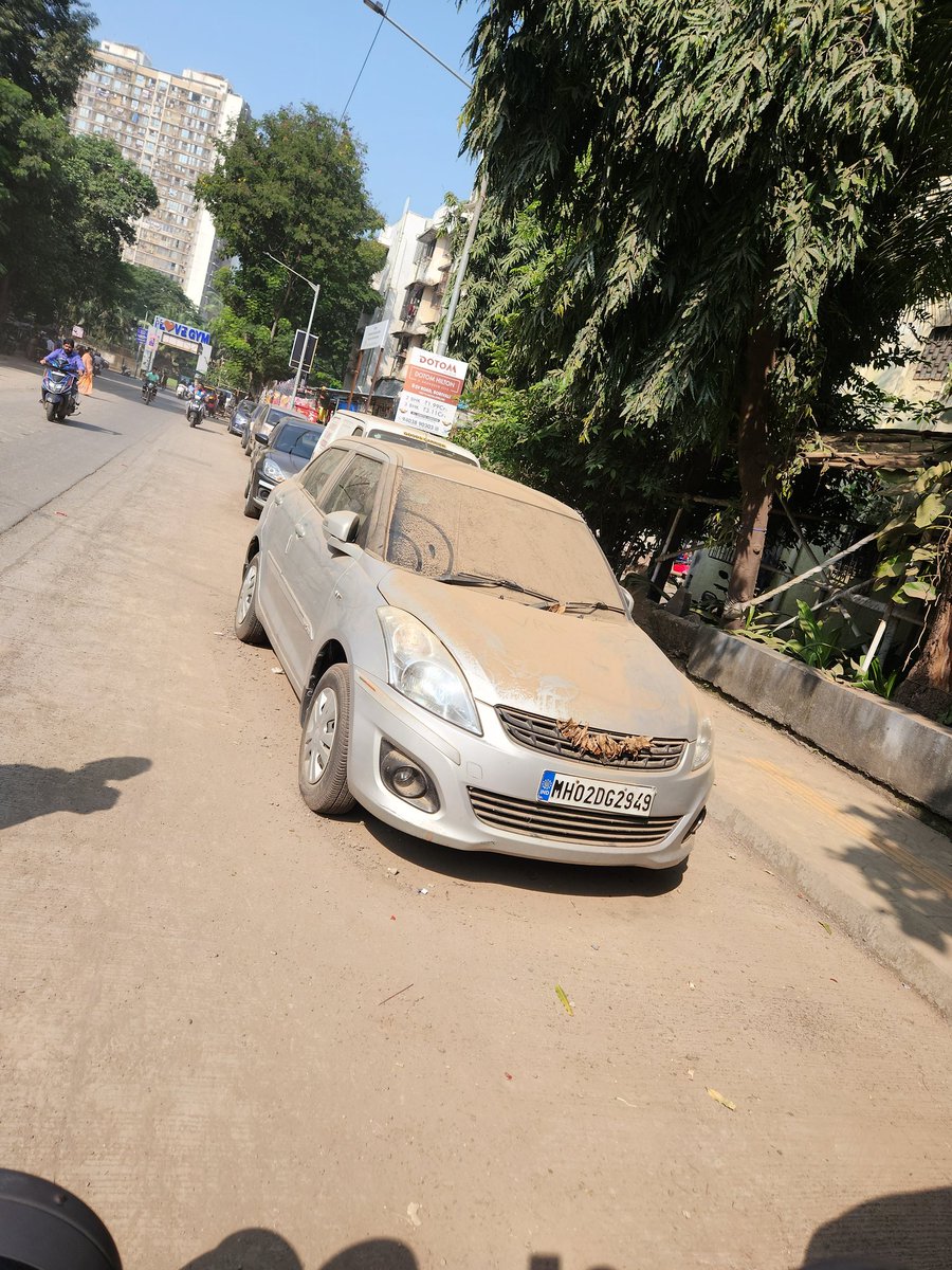 manojnair96's tweet photo. Dust,Pollution &amp; Construction Debris of Lodha ,Inspira,Unique Shanti developers  in Saibaba Nagar Mandir Road, Saibaba Nagar Borivali  west, Snr Citizens  &amp; Children falling  sick @mybmc @mybmcWardRC @CMOMaharashtra  Reminder 2,no action yet. Pls save Citizens health https://t.co/Mt1LFaWe9W