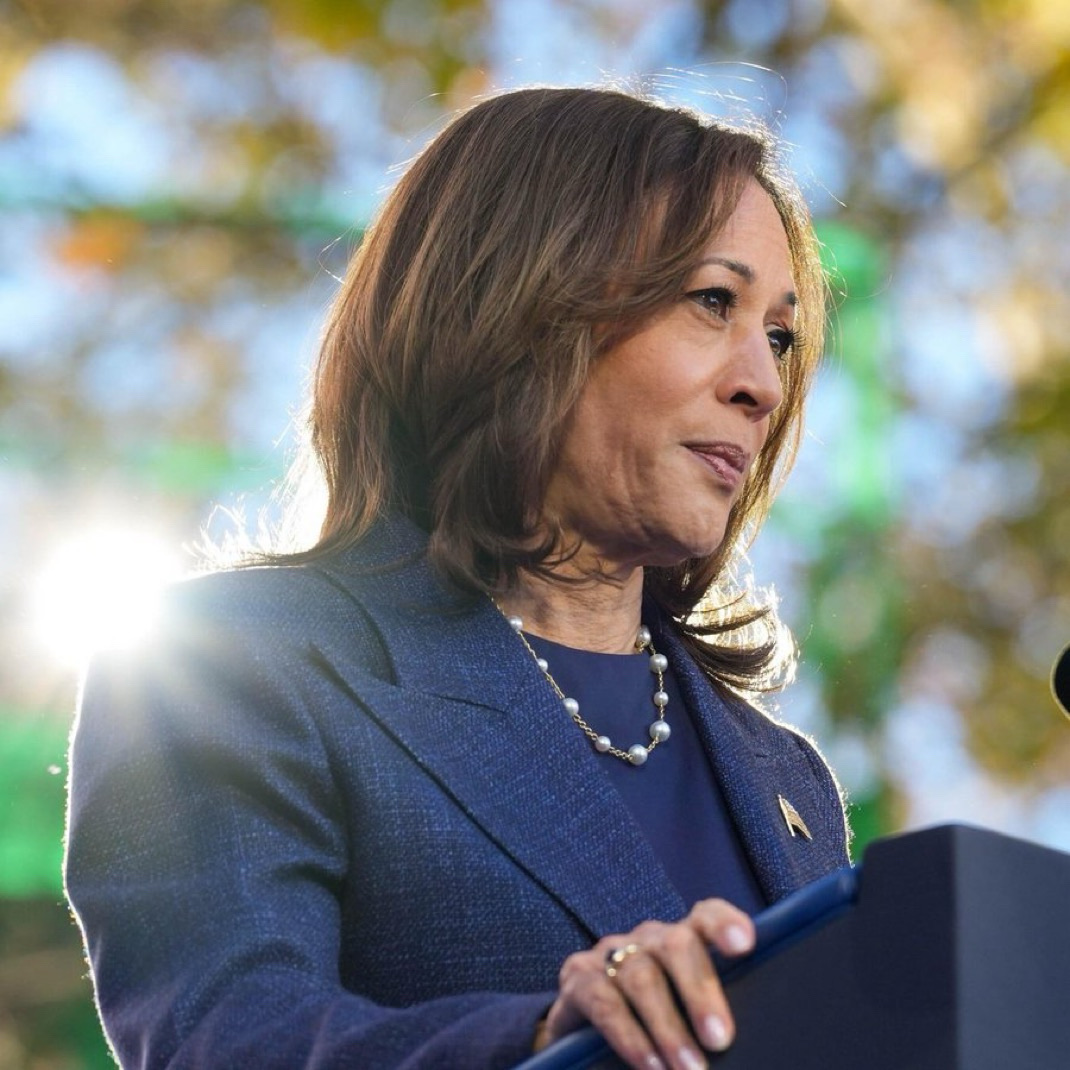 historianspeaks's tweet image. See our latest blog debunking the idea that Black men are supporting Trump as opposed to Vice President Harris. #KamalaHarris #BlackMen #BlackVotesMatter.