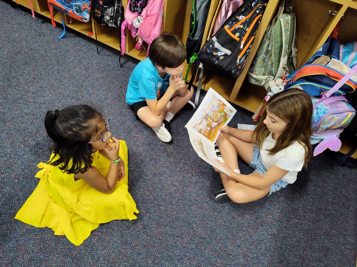 Student Council came and read to the younger grades today! #McKinneyFrazierGators #WeAreMcKinney #TeamMcKinney