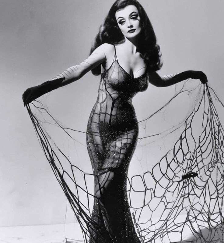 midnightwitch01's tweet photo. Obsessed 🖤🕸🕷 https://t.co/BEqa1A7dlP