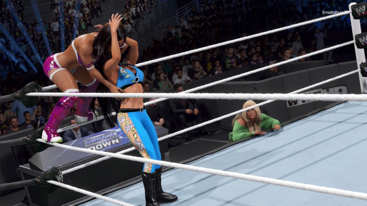 chisuy25's tweet image. Little English Muffin’ 🧁
#LayCool
#LaylaEl
#WWE2K24 
@WWEgames 
@WWE