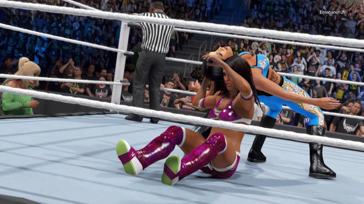 chisuy25's tweet image. Little English Muffin’ 🧁
#LayCool
#LaylaEl
#WWE2K24 
@WWEgames 
@WWE