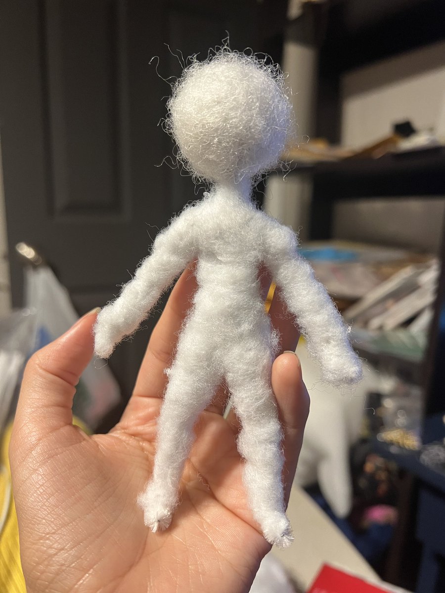 tipsy_scales's tweet image. I rarely keep my felted dolls so I thought I’d set time aside to make some for myself. I’m testing out a new skeleton configuration. I want the shoulders &amp;amp; hips to look more realistic 
#needlefelt #dollmaking
