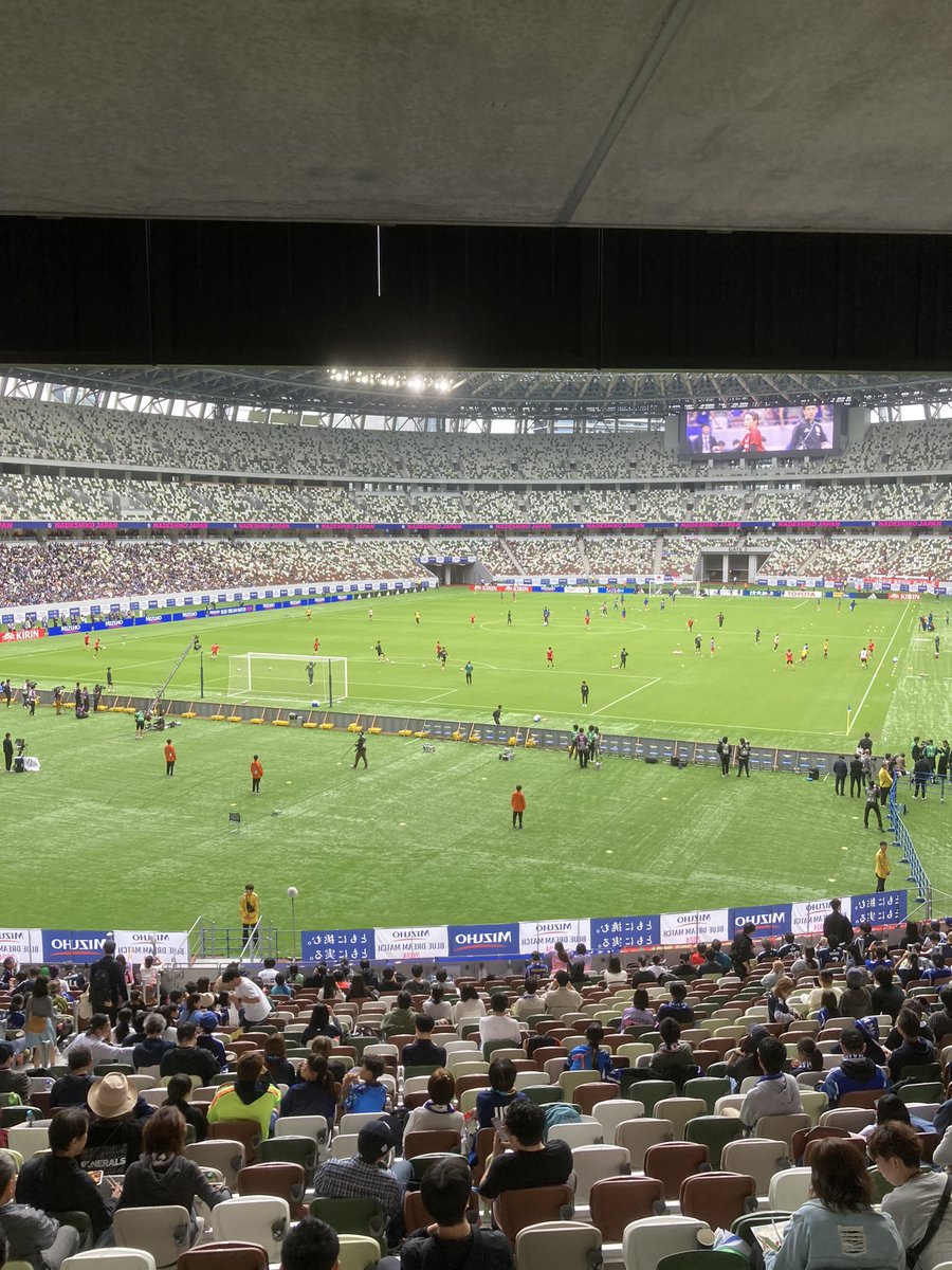 no__niin's tweet photo. サッカーなでしこ代表戦を家族で見にきました！がんばれ日本🇯🇵
#なでしこJAPAN https://t.co/TeICKgwroh