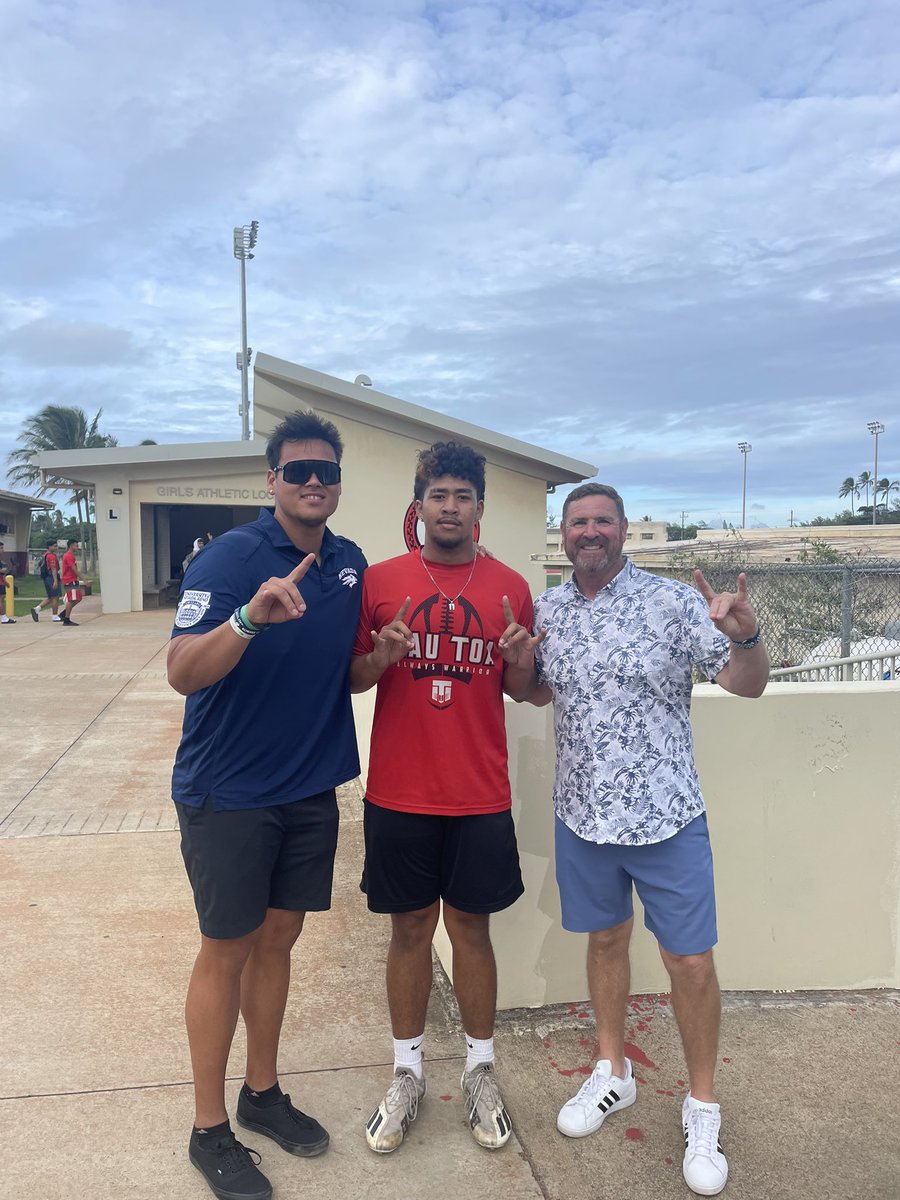 Go Pack 🤘🏽
-
-
-
<a href="/Coach_JLoeffler/">Jordan Loeffler</a> <a href="/CoachChoateFB/">Jeff Choate</a>