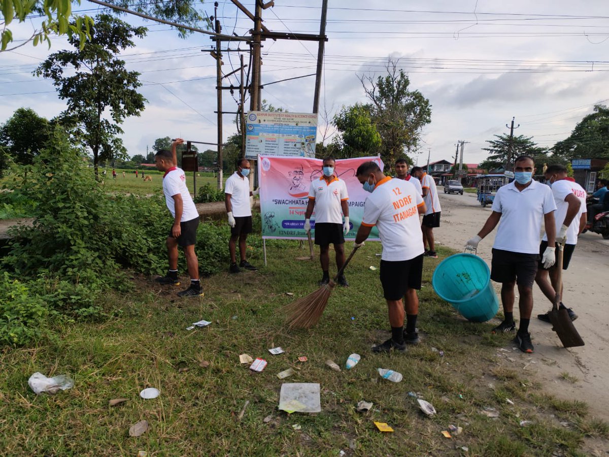 12bnndrf's tweet photo. #CleanIndiaCampaign #CleanIndia 
12 NDRF organized a cleanliness drive as part of the Special Campaign 4.0, promoting a cleaner and healthier workspace. 
#swachhbharatabhiyan 
@NDRFHQ https://t.co/fW9a0Y9ypZ