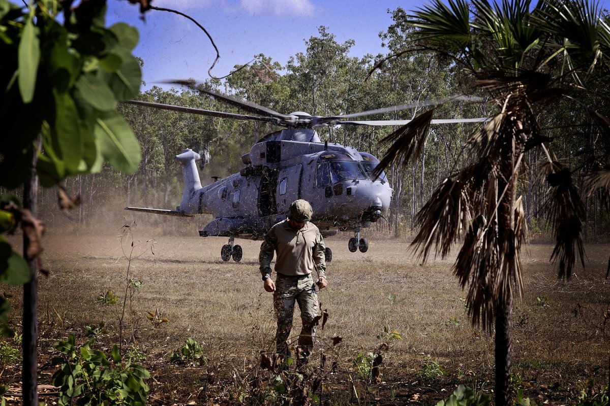 Royal Navy (@royalnavy) on Twitter photo To the Outback and back...
Merlins of <a href="/845NAS/">845 Naval Air Squadron</a> have completed a 12-month mission with Littoral Strike Group South (<a href="/RFAArgus/">RFA Argus</a> and <a href="/RFALymeBay/">RFA LYME BAY</a>) to the Med, SE Asia and Australia supporting <a href="/RoyalMarines/">Royal Marines</a>
🔗 royalnavy.mod.uk/news/2024/octo… To the Outback and back...
Merlins of <a href="/845NAS/">845 Naval Air Squadron</a> have completed a 12-month mission with Littoral Strike Group South (<a href="/RFAArgus/">RFA Argus</a> and <a href="/RFALymeBay/">RFA LYME BAY</a>) to the Med, SE Asia and Australia supporting <a href="/RoyalMarines/">Royal Marines</a>
🔗 royalnavy.mod.uk/news/2024/octo…