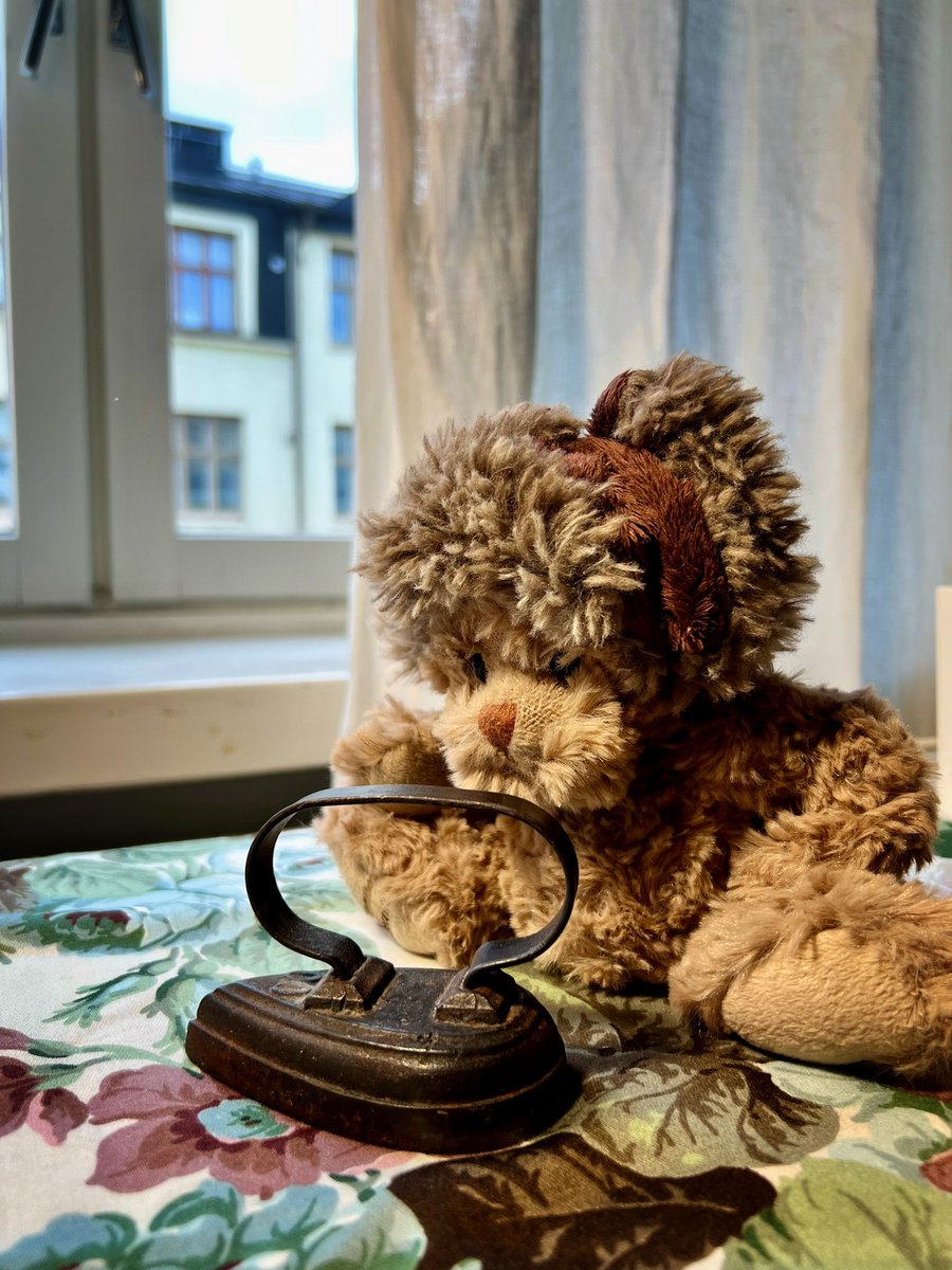 The weather’s dull and grey so we’re getting some housework done. Jacques doesn’t trust modern electric appliances…