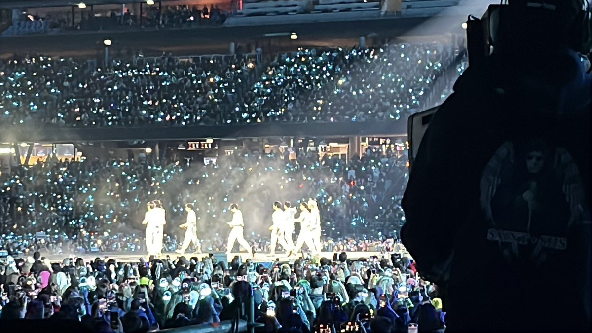 rxcharxgers's tweet image. my skz you’re so big now