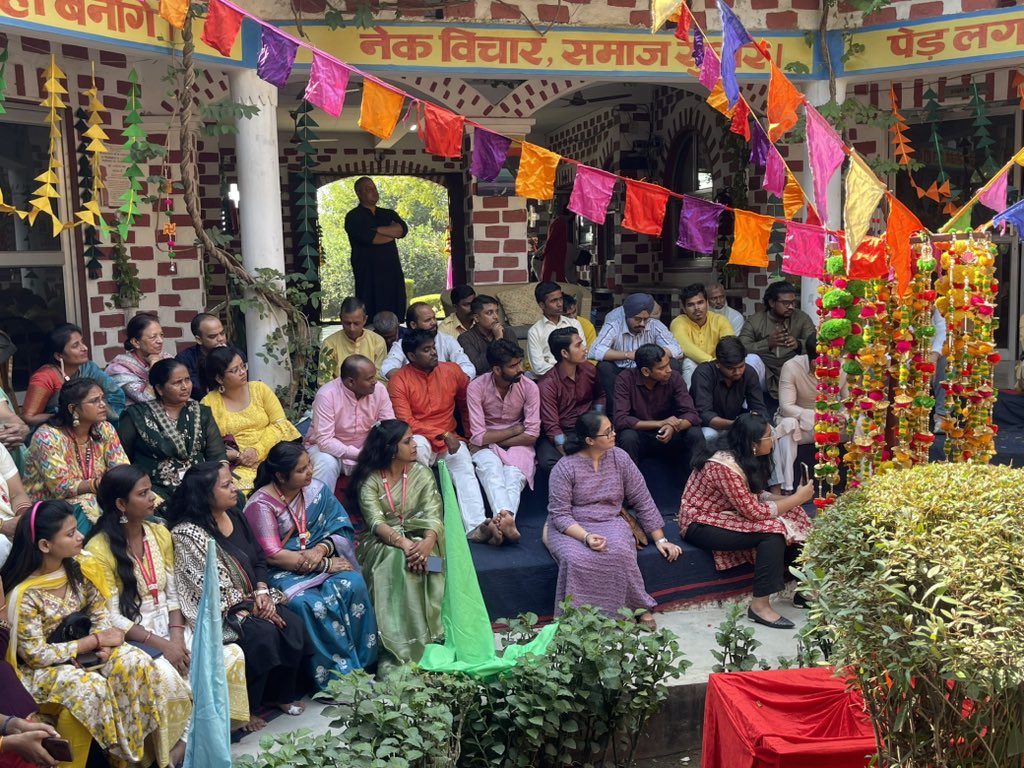 Kiran Bedi tweet media