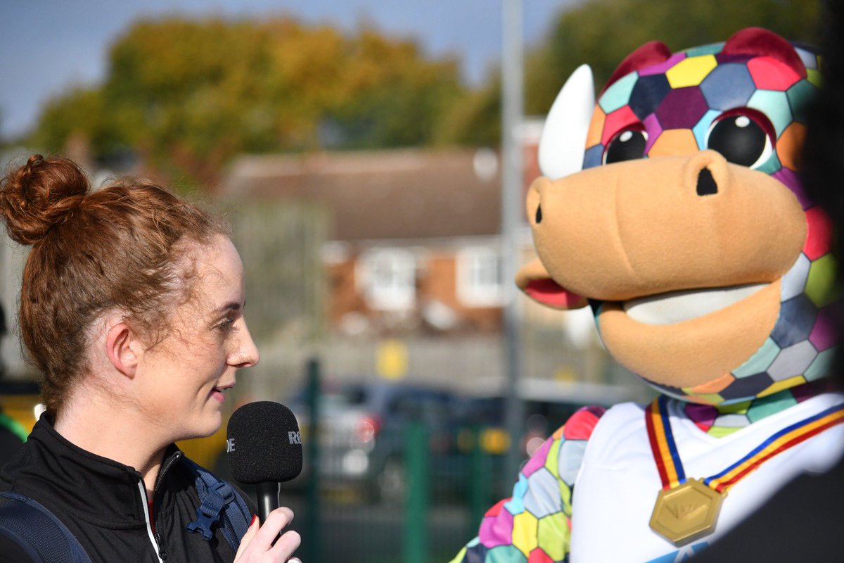 💛🖤Listen to the inspirational British Wheelchair Basketball champion and medal winner <a href="/Shivvy_98/">Siobhán Fitzpatrick PLY</a> 
talking about how she got into sport and why its important for young people to not be afraid to have a go! 💛🖤
youtu.be/1DHDg7P1ARA?si…
<a href="/UnitedBy2022/">United By 2022</a> 
#BRINGTHEPOWER #KICRadio