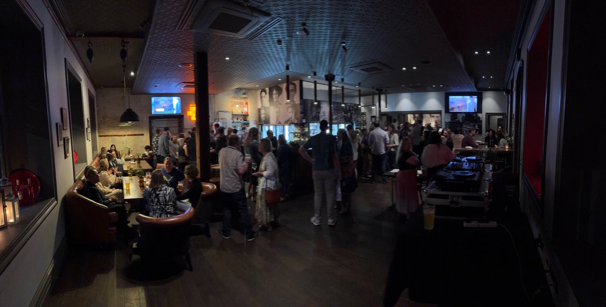 Crystal_SCANZ's tweet photo. And so it starts … #Crystal35 Mixer underway! Thanks to those who have come from Japan, Korea, South Africa, Singapore, UK, USA, as well as the Aussie and NZ regulars #SCANZ https://t.co/4EKyDecqm1