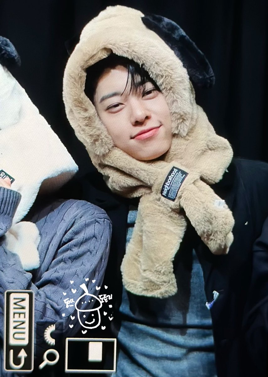dotori_0917's tweet photo. 241026 뮤직앤드라마 PREVIEW

🐶🤎

#AB6IX #에이비식스 
#김동현 #동현 #KIMDONGHYUN #DONGHYUN https://t.co/mJMbNxbRG0