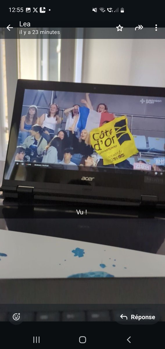Championnat de monde de natation Séoul Corée  du Sud 
Ma fille et ses 4 copines  fières d être Bourguignonnes et françaises.
Léon Marchand a gagné...
