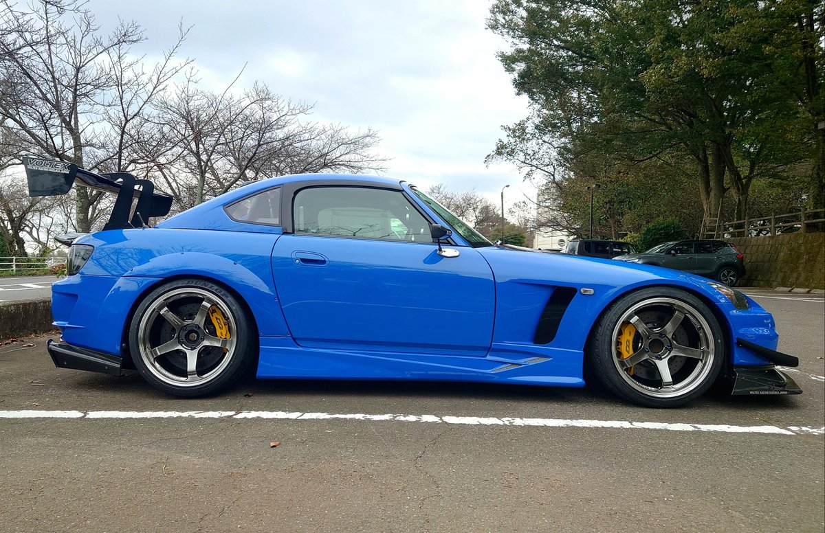 s2000vtec27's tweet photo. 【仕様変更】
ADVAN GT BEYOND
Front
18×10j+35 DIREZZA ZⅢ 255/35 18
Rear
18×11j+30 DIREZZA ZⅢ 285/30 18
DIGICAM ペンタゴンチタンナット
ASM ドライカーボントランク
SSSM

外装は自分がやりたかった仕様に仕上げられました
まだ付けてない内装パーツがあるから内装は来年中には完成させたい🙌 https://t.co/I8lP7aWtJO