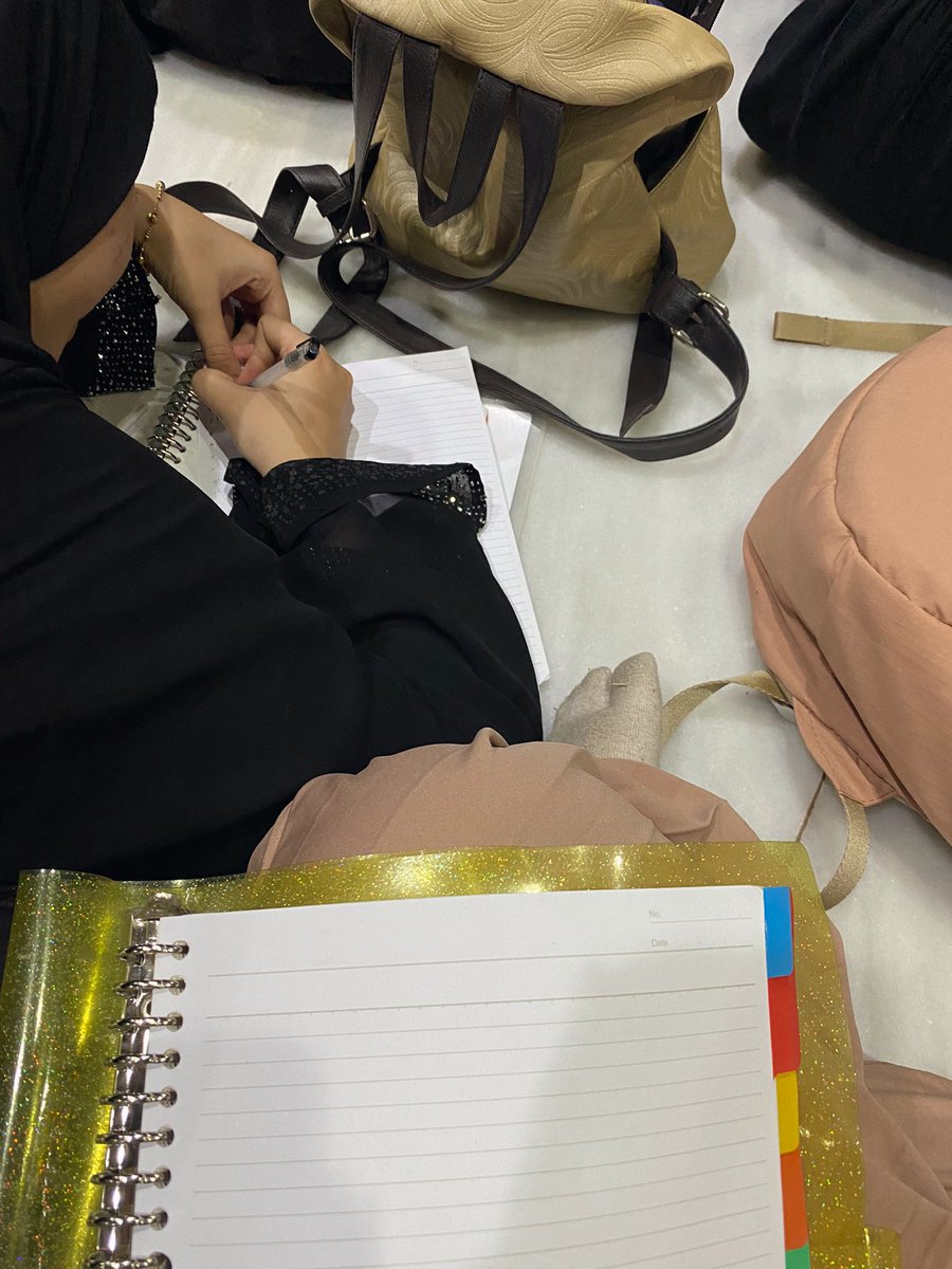 Aishg15's tweet photo. ~Kegiatan semester tuaAaAaA https://t.co/8Mmi5T8d8p