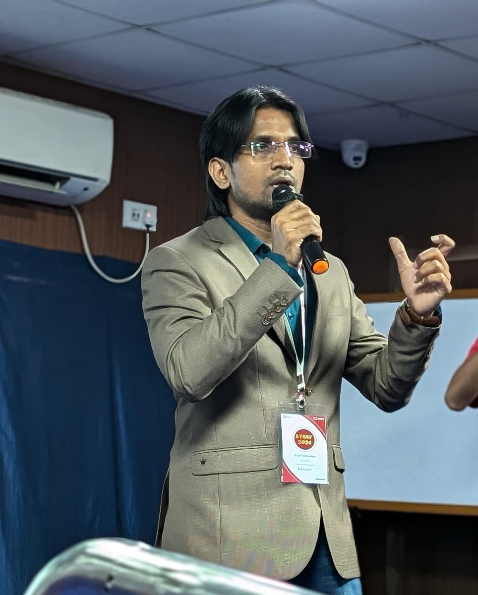 inoaug's tweet photo. We had the pleasure of hearing from Bush Adimulapu UI Lead at The Wonderful Company, during INOAUG's APEX Utsav! Bush's very first visit to Kolkata for INOAUG and he delivered an inspiring session.
#ORACLE #oraclekolkata
#kolkataevent #apexutsav
#apexkolkata https://t.co/zr5lHuA1vB