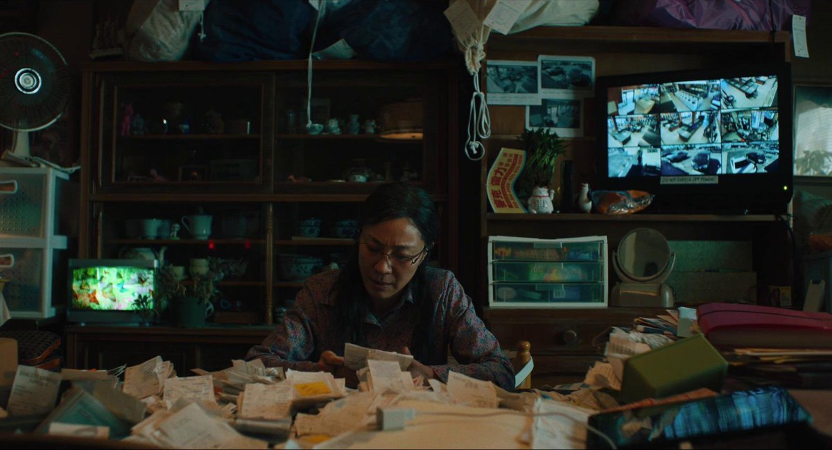 Frame_painting's tweet photo. Everything Everywhere All at Once (2022)
Dir : Daniel Scheinert &amp; Daniel Kwan https://t.co/rH7EEpdxsH