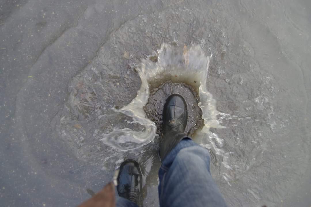 Laarzen aan en gaan! Het is #Laarzendag in de nationale parken. Ontdek hoe we in onze karakteristieke Nederlandse natuurgebieden omgaan met te veel, te weinig of te vies water. Nationaal Park Drentsche Aa, Huis van de Drentsche Aa, Asserstraat 63 in Deurze van 10:00 - 14:00 uur.