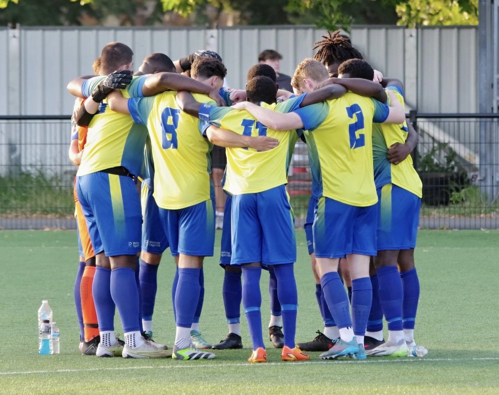 RomfordFC_commercialdept tweet media