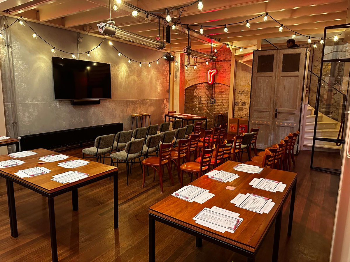 The 2nd cross-generational participatory workshop of the ForesTEEN project is starting in a few minutes!
@CNRIrpps
 is in Amsterdam for the co-creation of pathways to improve the engagement of adolescents in theatre activities.
New updates will follow soon 🤩