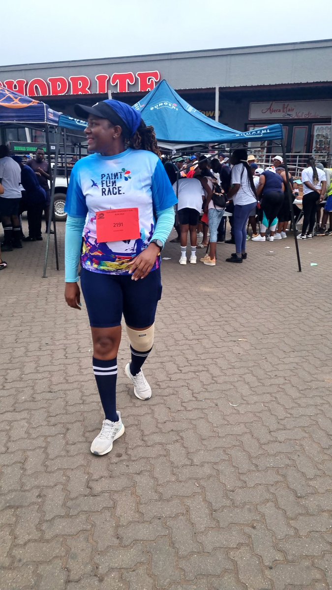 thembu_tp's tweet photo. Tshilamba Pharmacy Fun Run. #Run4Wellness #Run4Health
#IPaintedMyRun
#OwnRace #OwnPace #WeMove #IChoose2BActive #MentalHealthMatters ЁЯТЪЁЯТЪ https://t.co/g28FqOJQJJ