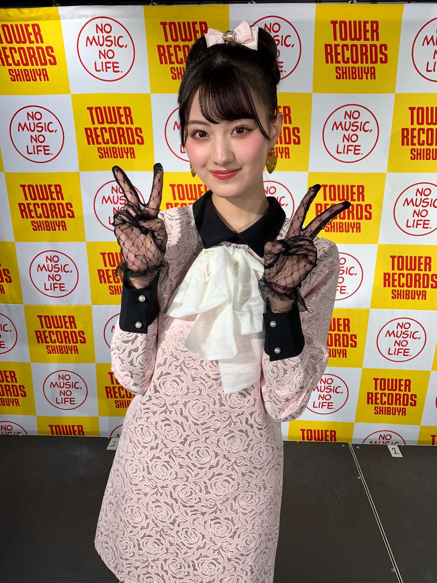 鶴嶋乃愛 川口ゆりな プリクラ 鶴嶋乃愛 川口ゆりな プリクラ