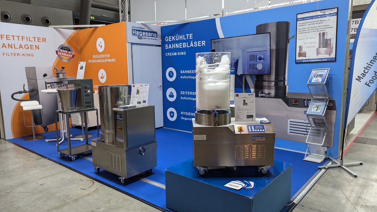 hagesana's tweet photo. Los geht's auf der #südback in #Stuttgart. Besucht uns in Halle 7 Stand B13. #sahnemaschinen https://t.co/SLuTbgeGDf