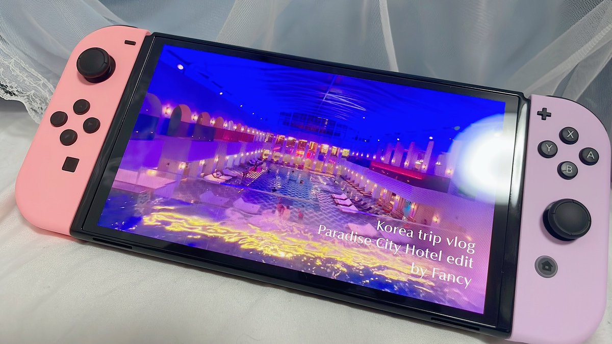 Fancy_404's tweet photo. Switch買った🎮
自分大好きやから自分の動画みてる

頭痛くてずっと吐いててこれしかすることない~😔🌧️ https://t.co/iFfqGZg48K