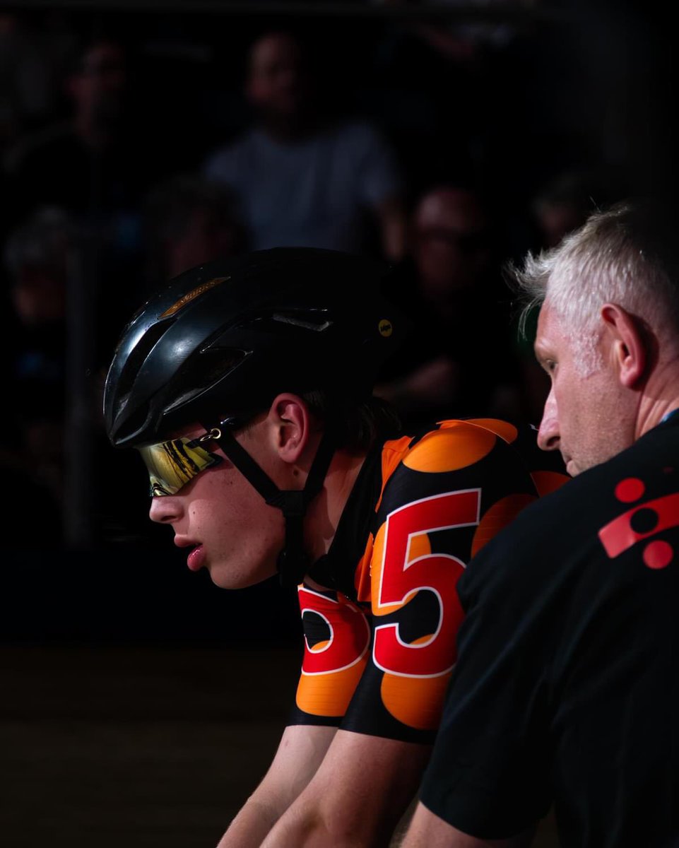 Amazing night <a href="/thelondon3day/">London3day</a> Thanks to all the sponsors who came to watch. We go again today!  📸@izzyandherfujifilm <a href="/PedalPotential/">Pedal Potential</a> <a href="/Mattsautos83/">matts auto repairs</a>  <a href="/TLC_LiveTutors/">TLC LIVE</a> <a href="/highwaycycles/">Highway Cycles</a> <a href="/SaffronWaldenRT/">Saffron Walden RT</a> <a href="/LboroSport/">Loughborough Sport</a>