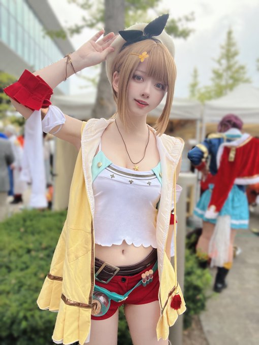 Twitterのコスプレ画像23