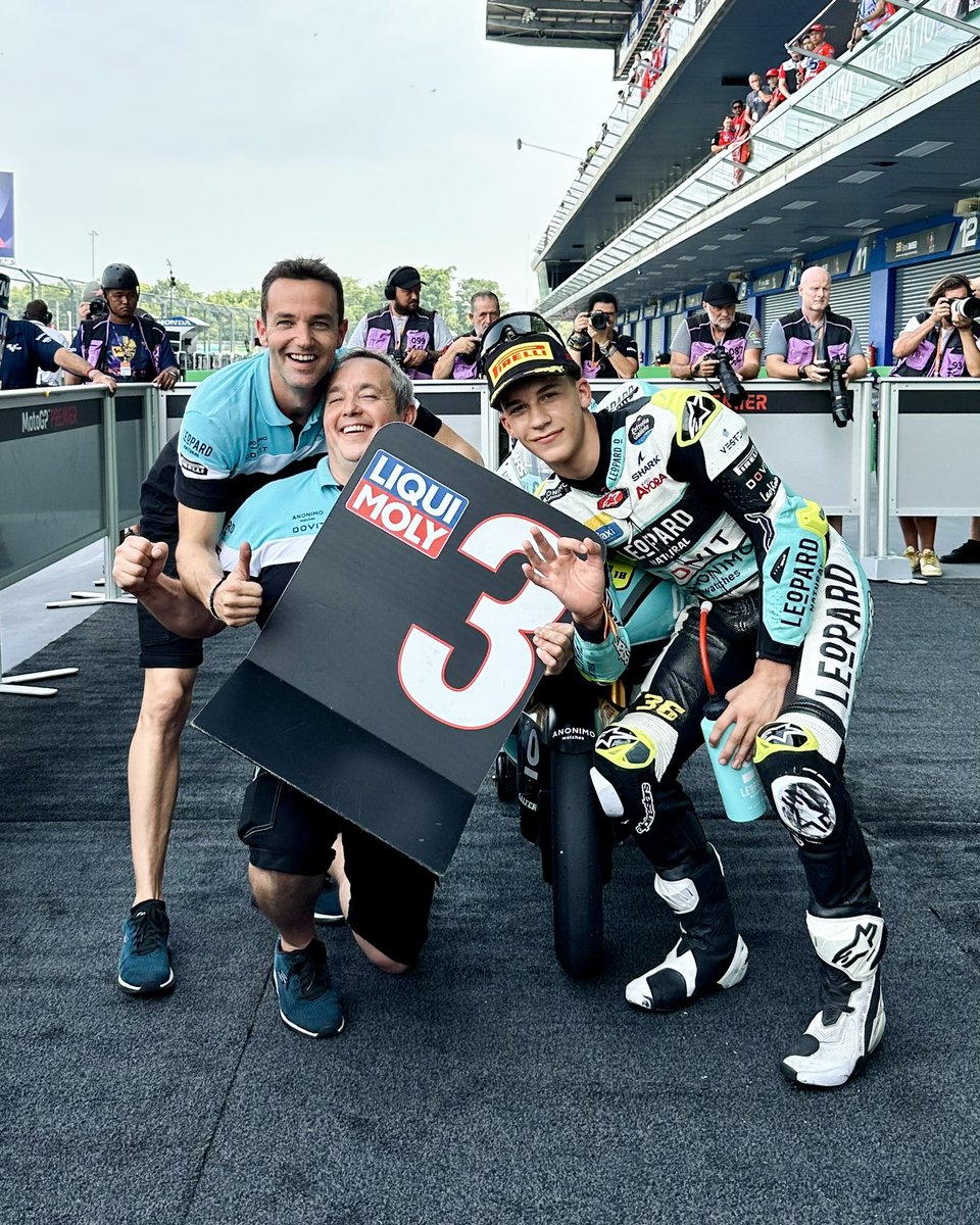 Today’s job is done 😉

👌 <a href="/Angelpiqueras18/">Angel Piqueras</a> 

#BeLe0pard #Moto3 #ThaiGP 🇹🇭