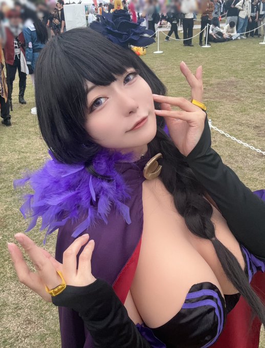 Twitterのコスプレ画像3