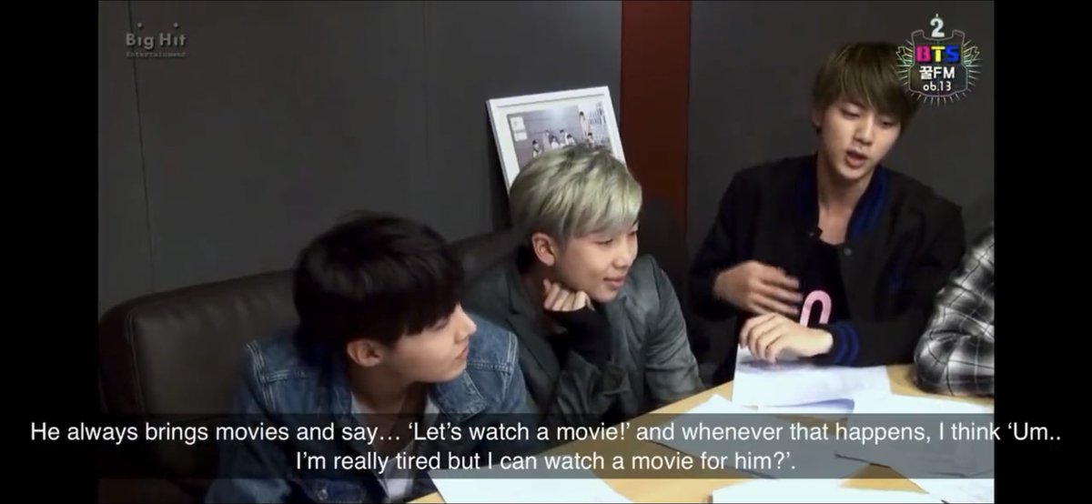 namjyoongimins's tweet photo. BTS Festa 2015
Q: What the roommates do together?
🐱🐹: Watch movies
🐿️🐥🐯: Play video games
🐨🐰: Listen to music
#yoonjin #vminhope #namkook https://t.co/Wuc5wfvqO3
