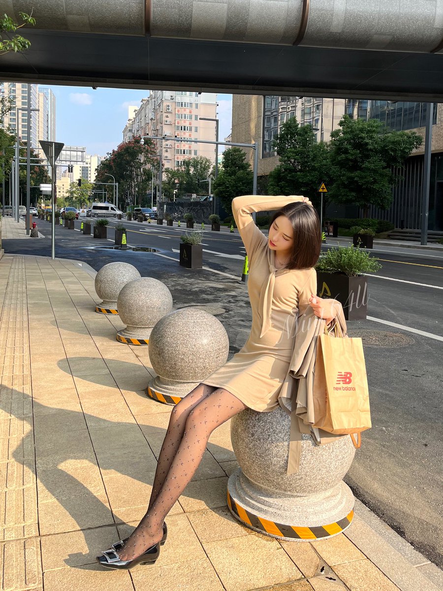 穿点特别的～ https://t.co/tbkPaDegaT
