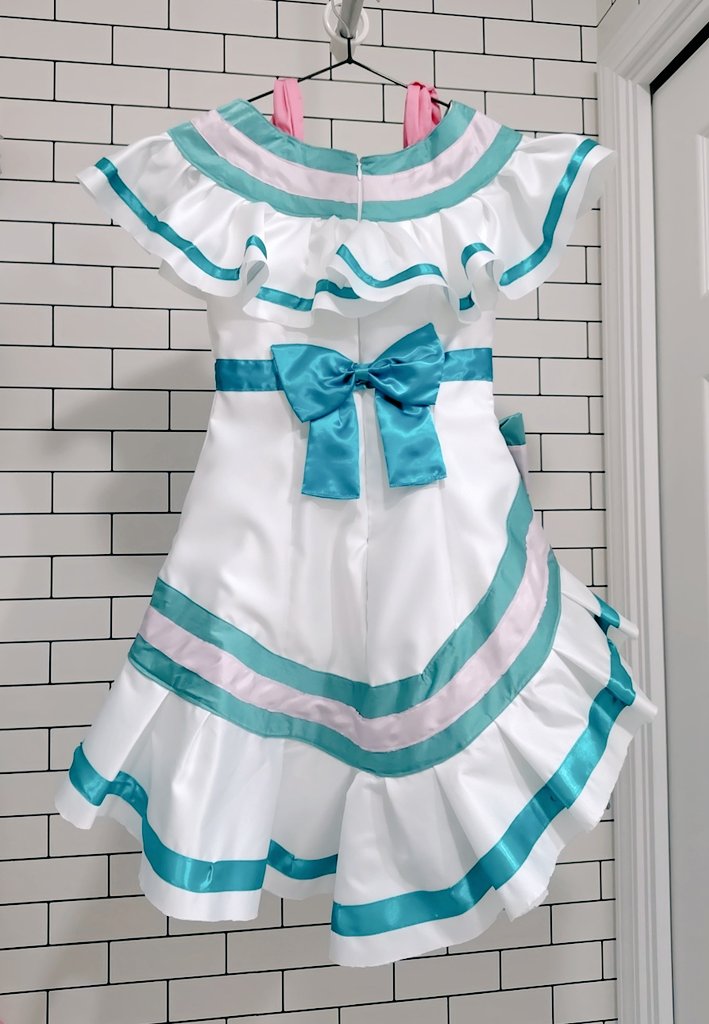 エミュー tweet media