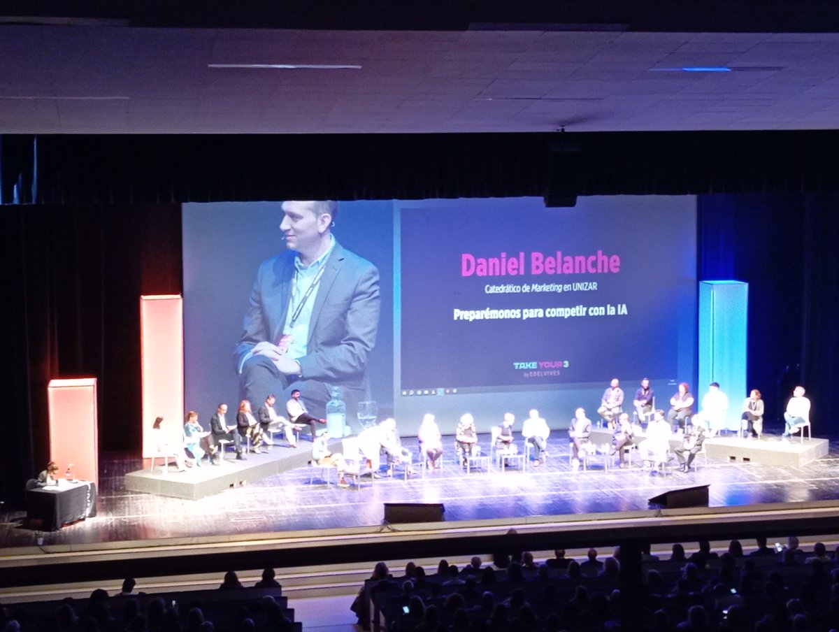 Tech and LOVE. Daniel Belanche: "La tecnología no tiene emociones, no tiene consciencia. Nuestra labor como docentes tiene que tener peso en esa parte empática que no tiene la IA"
<a href="/GobAragon/">Gobierno de Aragón</a> 
<a href="/cpmariadeavila/">CP María de Ávila</a> 
<a href="/cpjuandelanuza/">CP Juan de Lanuza</a>