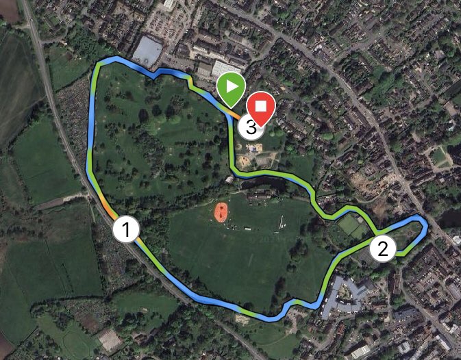 SamABaxter's tweet image. Beacon parkrun. Very nice couple of laps around the park. Little bit wet in places, but I don’t mind that. Well attended and plenty of volunteers #ukrunchat