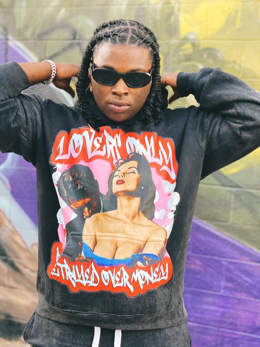 TJBANDUP's tweet photo. Meanwhile im in LAS VEGAS 📍 https://t.co/VcEqFJfdfb