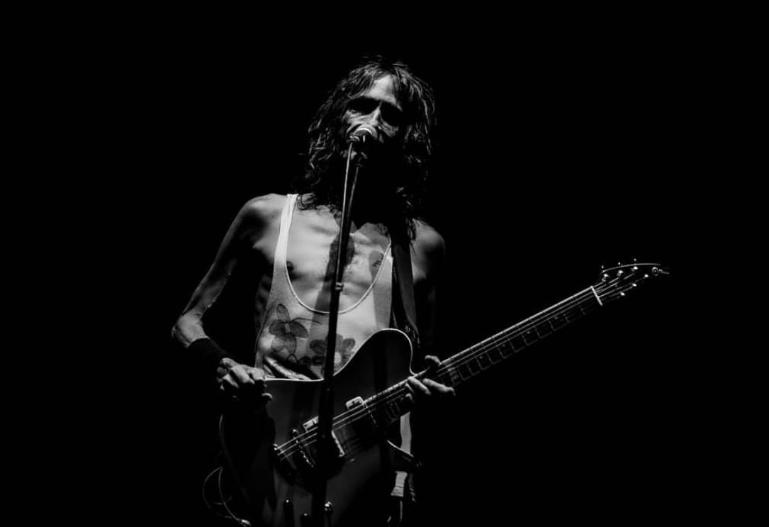 .<a href="/Robe_Extremo/">Robe.es</a> 
.
.
.
#robe #extremoduro #blackandwhite #blackandwhitephotography