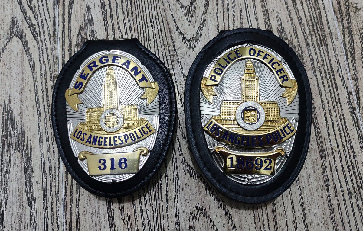swordwind2019's tweet photo. #lapd #losAngelespolice #policebadge 
#prop https://t.co/s7P9r3hW5i