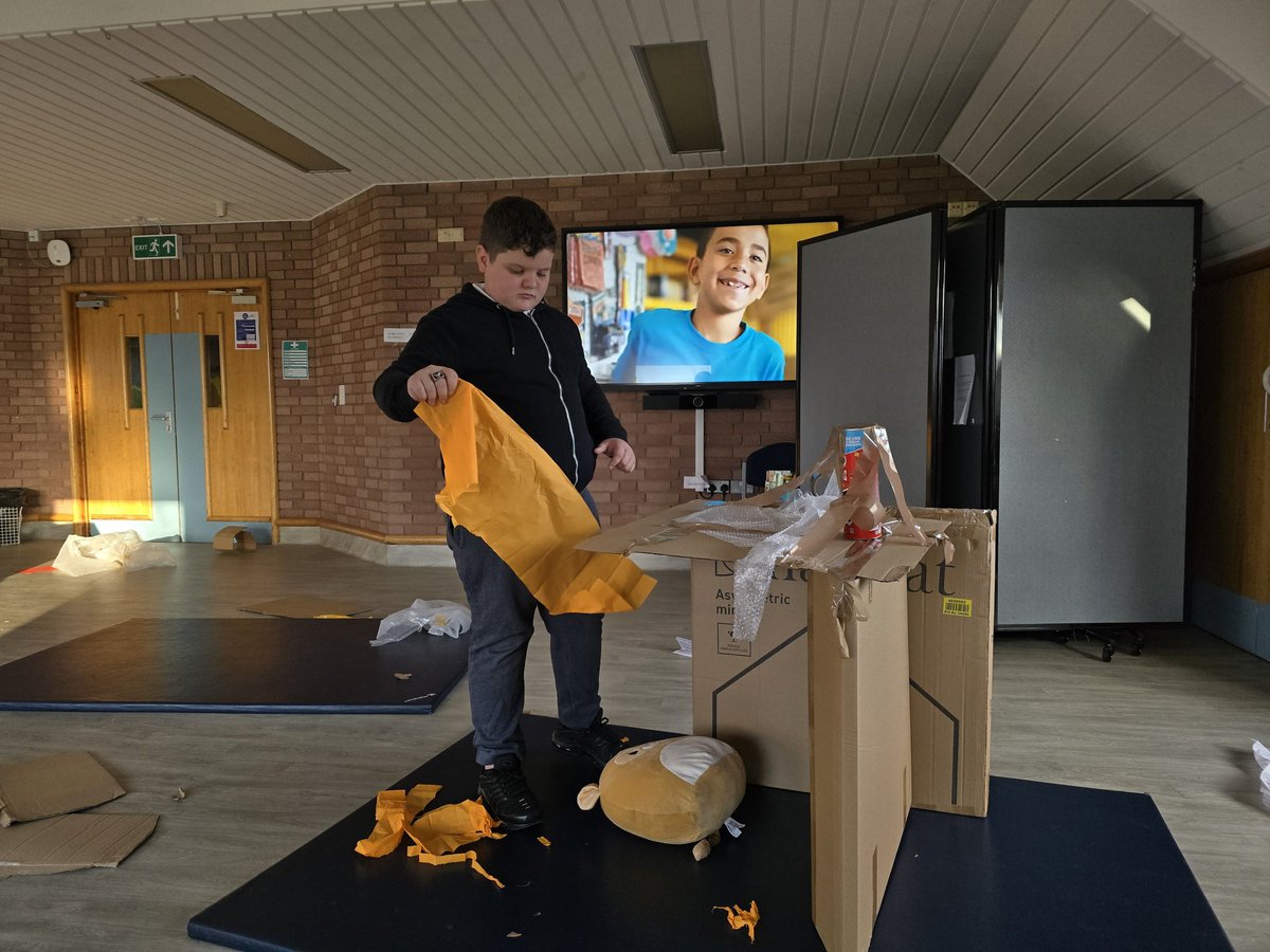 ipascotland's tweet image. If you take part in the #cardboardchallenge, share your pictures with us - we would love to see what you come up with!

The Global Cardboard Challenge was inspired by &apos;Caine&apos;s Arcade&apos; and has became a yearly celebration held worldwide on or around the 26th October.