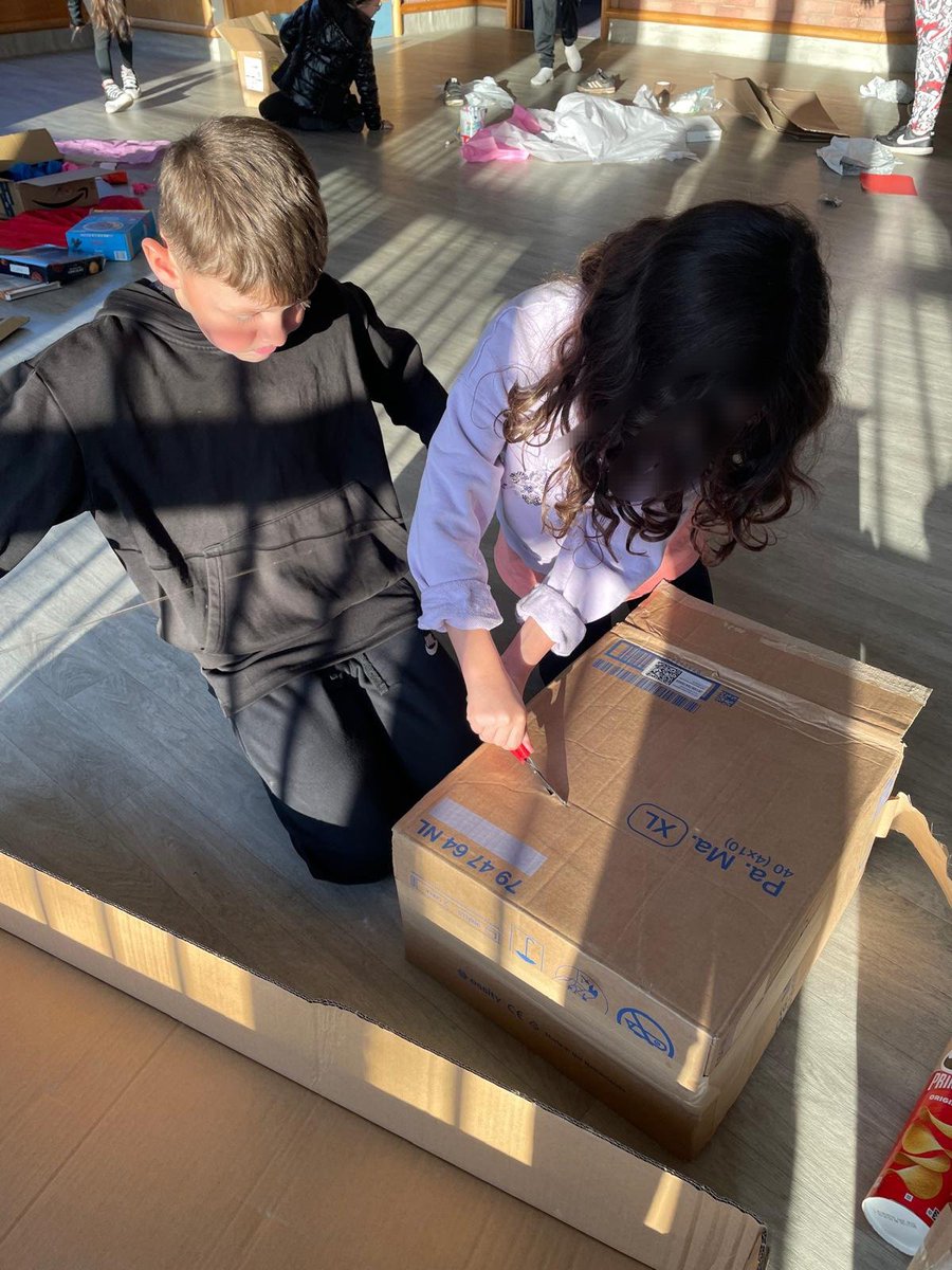 ipascotland's tweet image. If you take part in the #cardboardchallenge, share your pictures with us - we would love to see what you come up with!

The Global Cardboard Challenge was inspired by &apos;Caine&apos;s Arcade&apos; and has became a yearly celebration held worldwide on or around the 26th October.