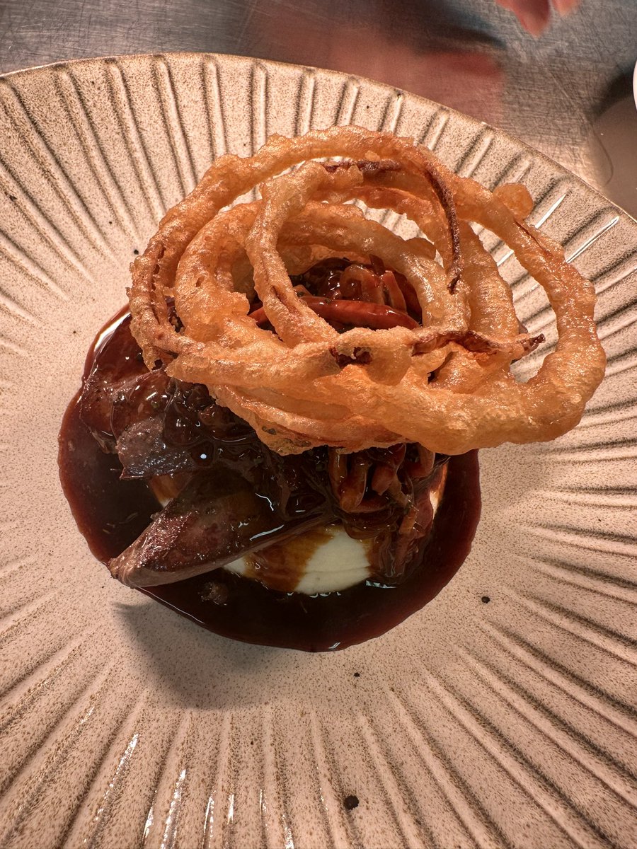 PyneArms tweet media